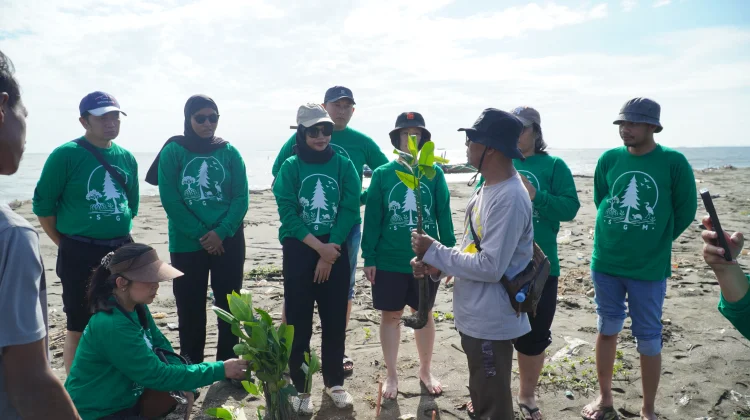 Hari Lingkungan Hidup, Kapal Api Group Tanam 2.500 Mangrove