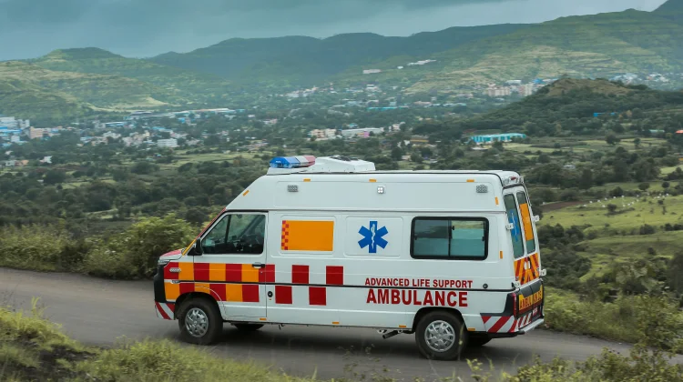 Ternyata Cikal Bakal Ambulans Berasal dari Medan Perang, Bukan Rumah Sakit