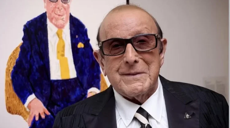 Sang Maestro Industri Musik Internasional  Clive Davis Meninggal Dunia