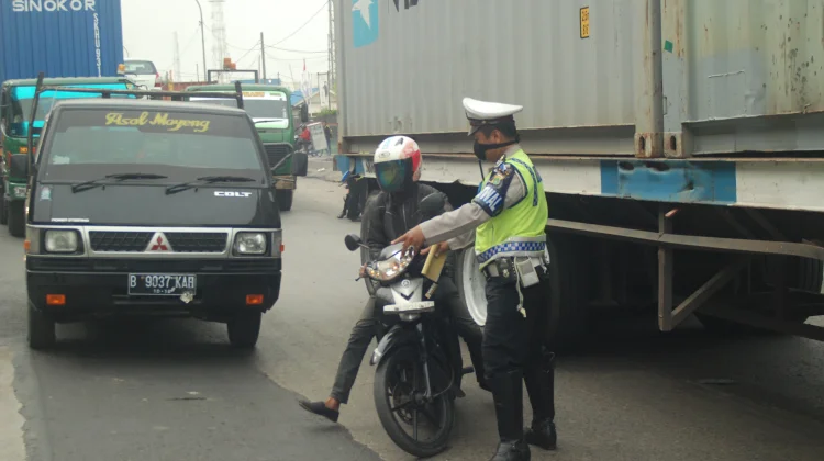 Warga Jakut Sambut Penataan Parkir Truk, Harapkan Jalanan Lebih Aman