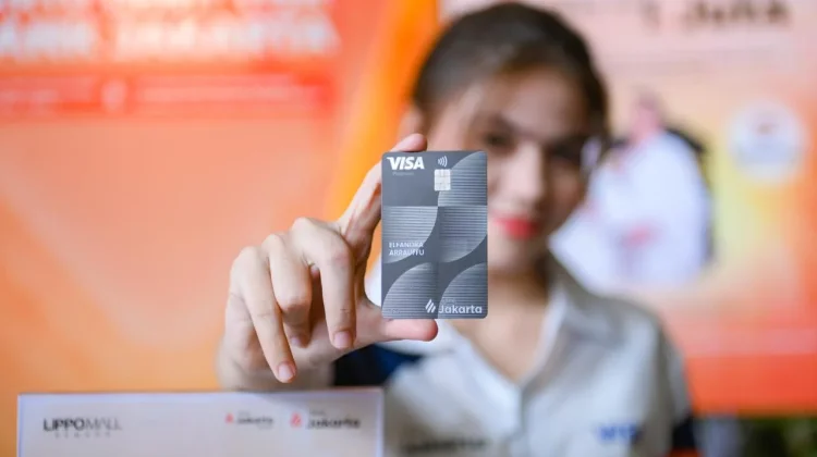Bank Jakarta Raih Penghargaan Digital Brand
