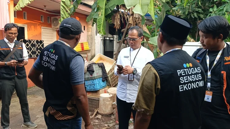 Petugas Sensus di Jakbar Temukan Warga Layak Bansos tapi Tak Terdaftar