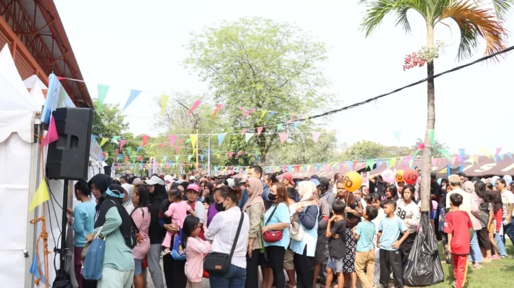 Peringati Hari Bhayangkara ke-80, Polri Gelar Pasar Murah di Cengkareng