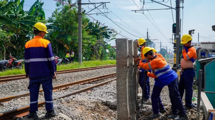 KAI Daop 1 Jakarta Tutup 31 Perlintasan Liar Selama Semester I 2026