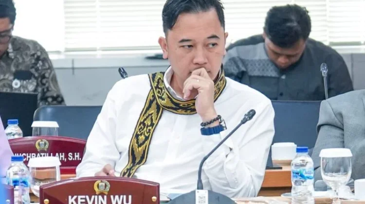Kevin Wu PSI Desak Pemprov DKI Dahulukan Perbaikan JPO dan Trotoar