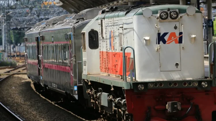 KAI Daop 1 Jakarta Tambah 9 Perjalanan Kereta dari Stasiun Gambir