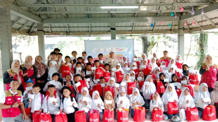 YBM PLN EPI Ajak Anak Yatim Dhuafa Wisata Edukasi di Taman Lebah Cibubur