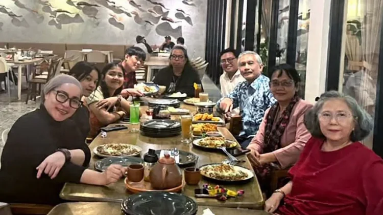 Menjaga Tradisi,  Melalui Dialog Budaya antara Swara SeadaNya dan Pakualaman