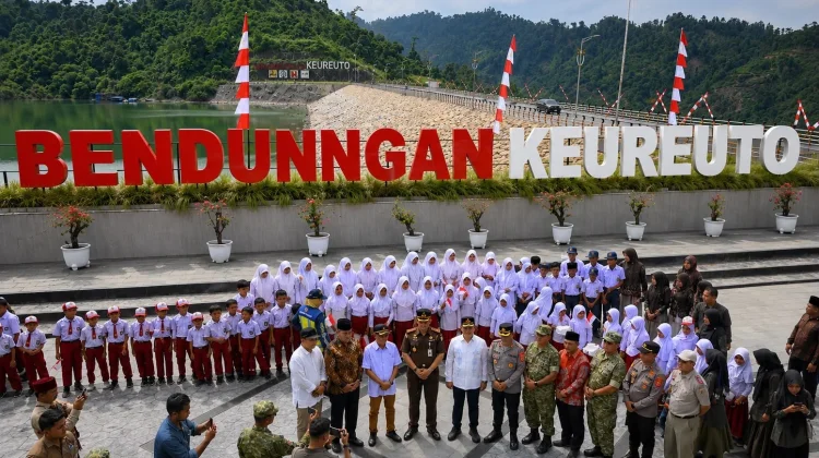 Perkuat Ketersediaan Air, Presiden Resmikan Bendungan di Lima Provinsi