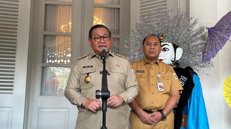 Pramono Anung Sambut Baik Edukasi Pemilahan Sampah Masuk dalam MPLS