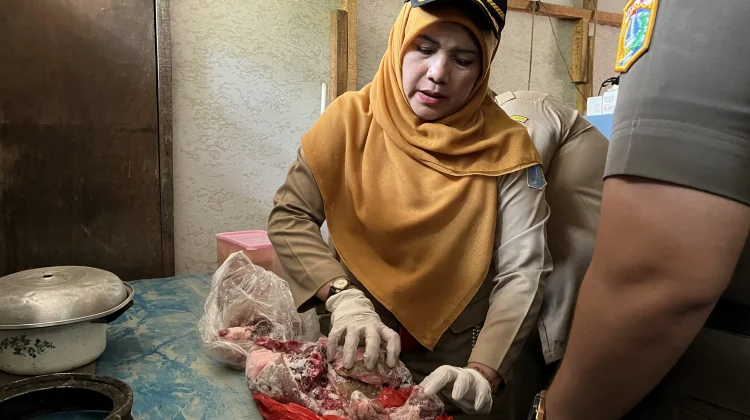 KPKP Jakbar Temukan Dugaan Lapo Jual Daging HPR di Duri Kosambi Cengkareng