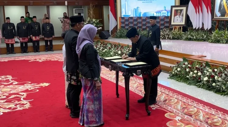 Gubernur Pramono Lantik Ratusan Pejabat Fungsional Pemprov DKI