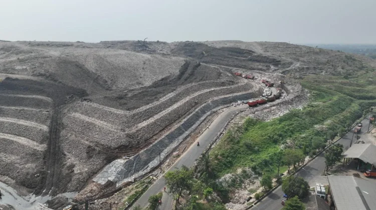 Pemprov DKI Terapkan Controlled Landfill di Bantargebang Mulai 1 Agustus 2026
