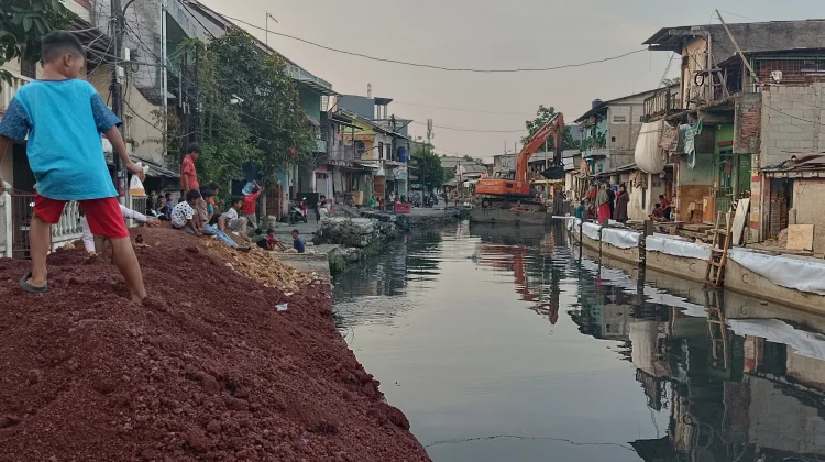 Sisi Humanis Revitalisasi Kali: Harapan Warga Masa Depan Bebas Banjir