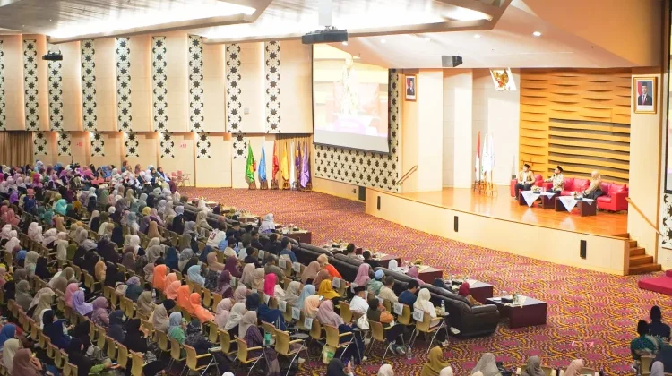 WAZIN, LDK KAHFI Universitas YARSI Gelar Tabligh Akbar bertema Lost but Not Alone