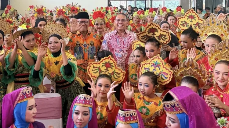 Wali Kota Jakpus Buka Festival Budaya Betawi dan Lomba Tari Kreasi