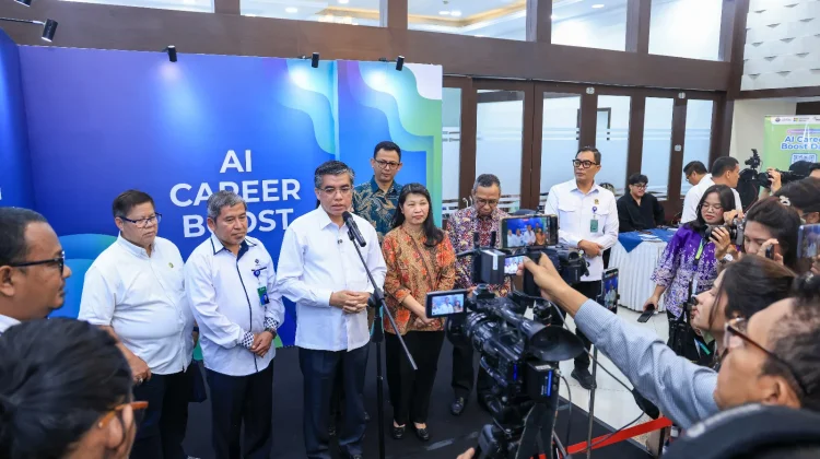 Cetak Talenta AI, Kemnaker Gandeng BINUS dan Microsoft