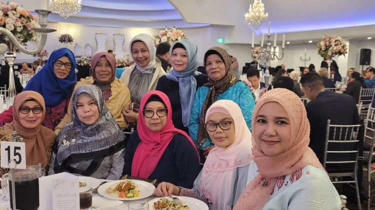 Asnizarti, Bundo Kanduang yang Menjaga Minang di Sydney