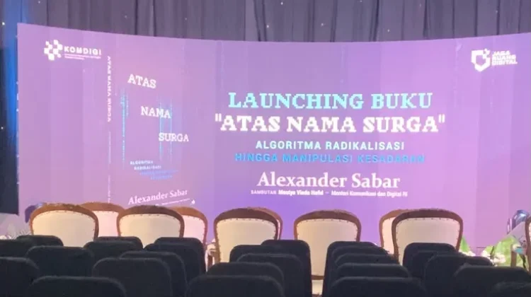 Alexander Sabar Luncurkan Buku "Atas Nama Surga"