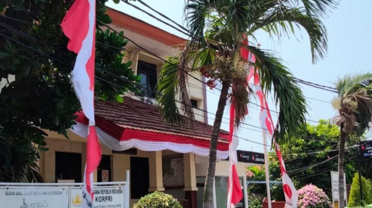 Pulau Untung Jawa Pasang Atribut Kemerdekaan Sambut Hari Kemerdekaan