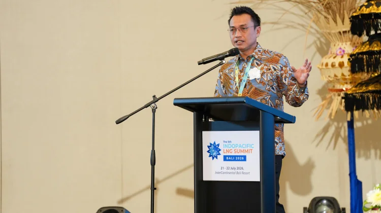 LNG Diproyeksi Jadi Tulang Punggung Pasokan Gas PLN hingga 2034