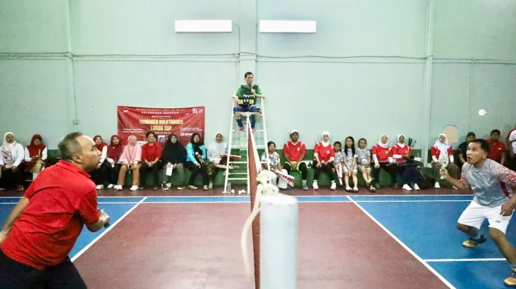 Kelurahan Serdang Gelar Lurah Cup Badminton Sambut HUT Ke-81 RI