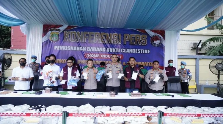 Polres Jakbar Bongkar Jaringan Internasional Bahan Narkoba Senilai Rp119 Miliar