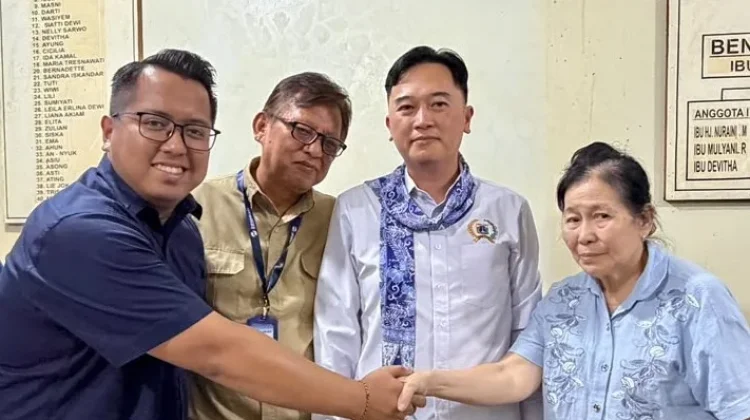 Kevin Wu PSI Fasilitasi Mediasi Korban Tabrakan JakLingko
