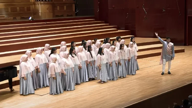 Libels Voice SMAN 15 Surabaya Raih 2 Emas di TICC