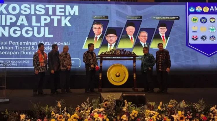Menaker: Penguatan STEM Jadi Kunci Kurangi Kesenjangan Kompetensi Tenaga Kerja