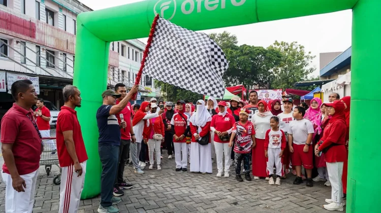 Camat Cempaka Putih Ajak Warga Rutin Olahraga lewat Fun Walk