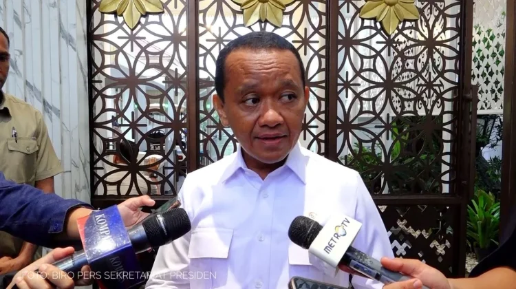 Survei IPO: Menteri Bahlil Masuk Tiga Besar Menteri Berkinerja Terbaik