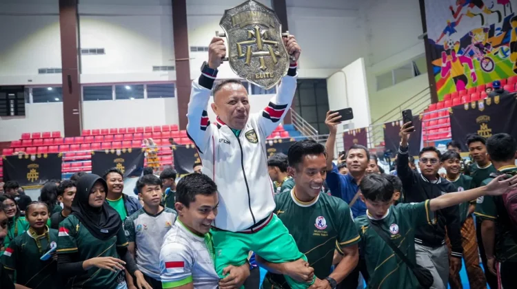 Jawa Timur Juara Umum Indonesia Muaythai Championship Kelas Elite
