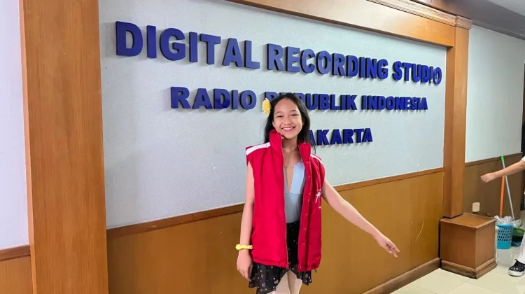 Gadis Multitalenta Maiko Mada Menambah Pengalamannya Diprogram Idola Anak