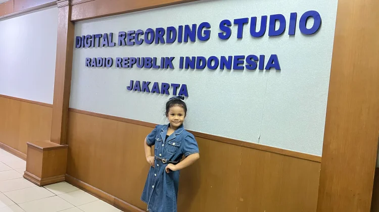 Hillary Marineth Dowa, Bocah Ceria yang Hidupkan Kembali Lagu Anak