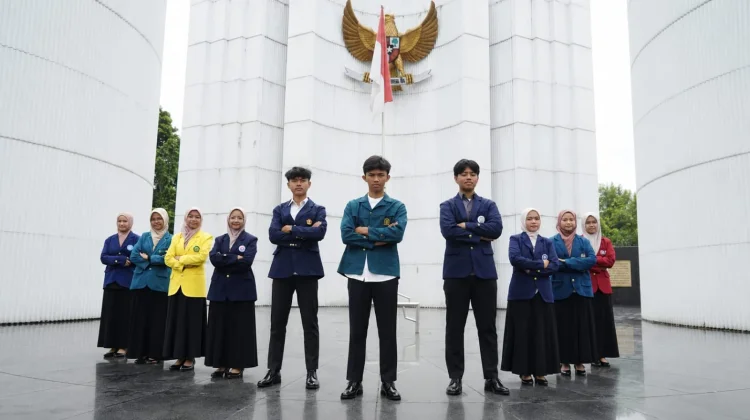 Sebanyak 223 Penerima Beasiswa Rumah Yatim Telah Lulus