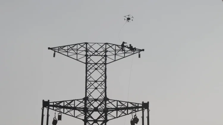 Pemanfaatan Teknologi Drone Percepat Proyek SUTET 500 kV Priok–Muara Tawar