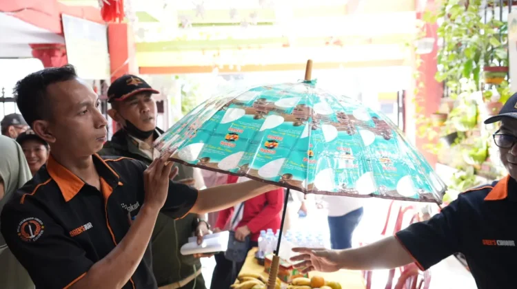 Rayakan Kemerdekaan dengan Lomba Unik, Kelurahan Cibubur Gelar Lomba Pilah Sampah