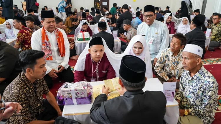 Sebanyak 30 Pasangan Ikuti Nikah Massal di Pasar Tanah Abang