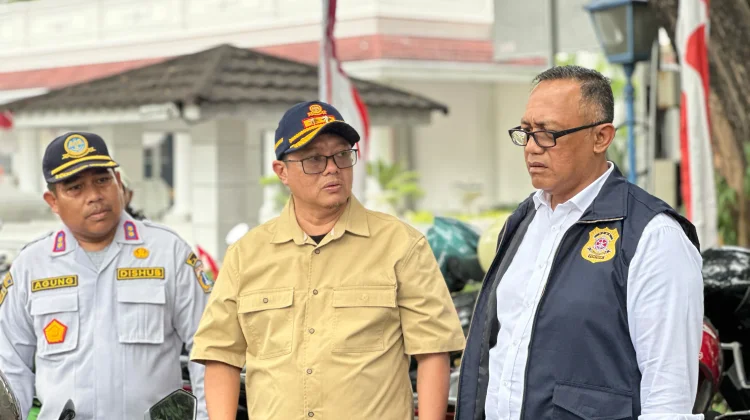 Jaga Kelancaran Perayaan HUT RI, Kadishub dan Kasatpol PP Monitoring Kawasan Monas