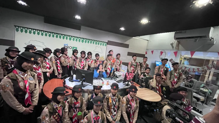 Peserta Jambore Nasional ke-12 Kunjungi RRI, Dapat Edukasi Penyiaran dan Sejarah