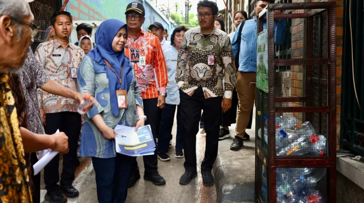 RW 02 Gelora Optimistis Raih Proklim Madya Tingkat DKI