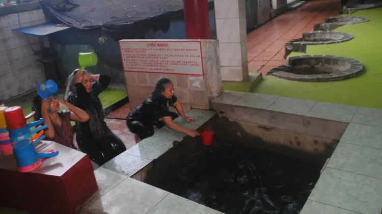 Urban Spiritual Indonesia Menjemput Tenang di Tujuh Sumur Vihara Gayatri