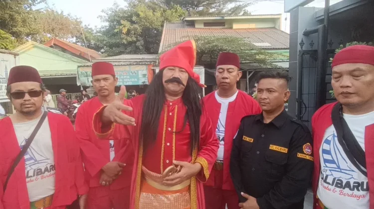 Merawat Kebinekaan: Ribuan Warga RW 01 Sambut Kemerdekaan lewat Karnaval Budaya