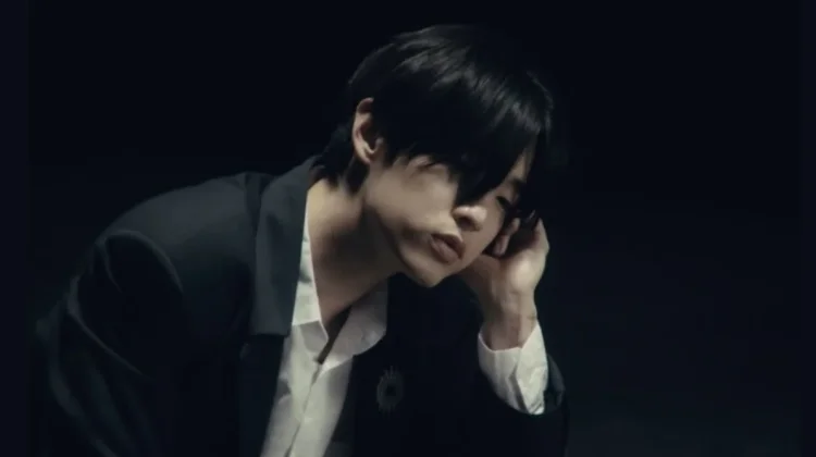 eaJ Rilis "feel myself", Gandeng Desainer Indonesia
