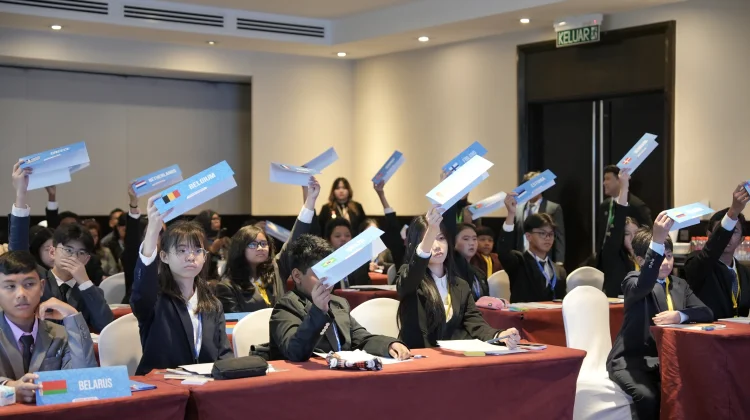 750 Delegasi AYIMUN Perkuat Diplomasi Generasi Muda Dunia