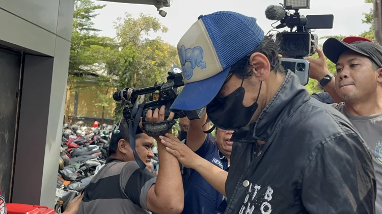 Alasan Aktor Revaldo Kembali Konsumsi Narkotika: Banyak Pikiran