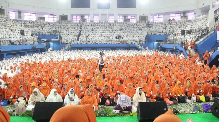 Hadirkan 10.000 Peserta, SHOBAT Gelar Tabligh Akbar Maulid Nabi Muhammad