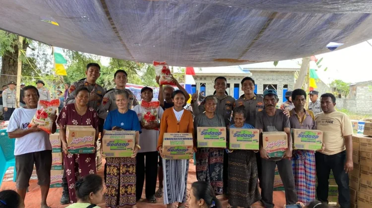 Mahasiswa S2 STIK Lemdiklat Polri Angkatan 16 Gelar Baksos untuk Korban Gempa NTT