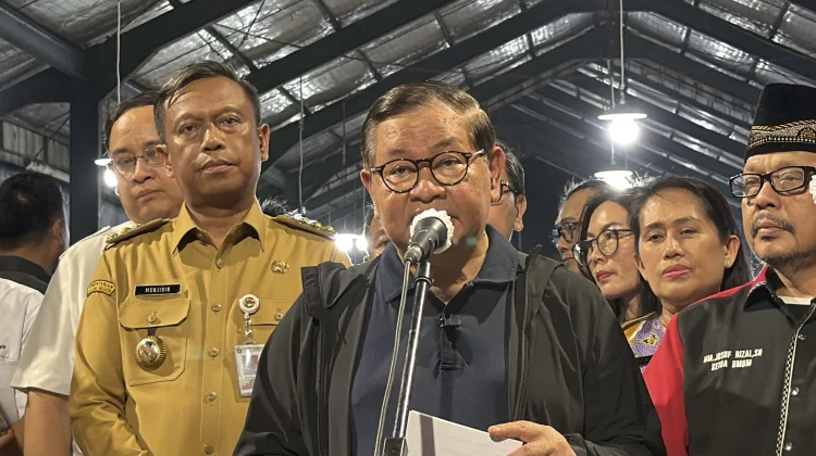 Pramono Gratiskan Retribusi Pedagang Lokbin Kramat Jati Selama Enam Bulan